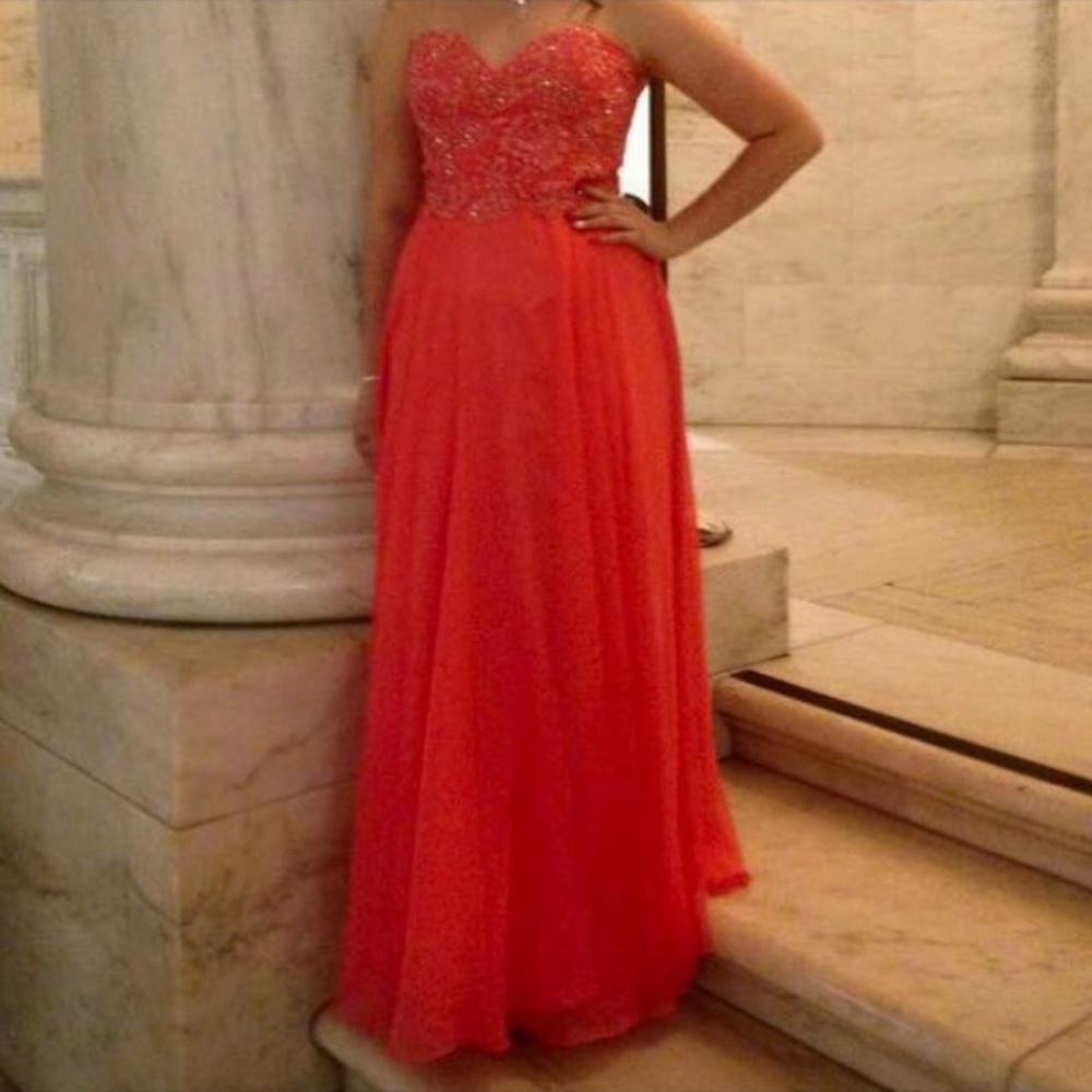 Prom dress